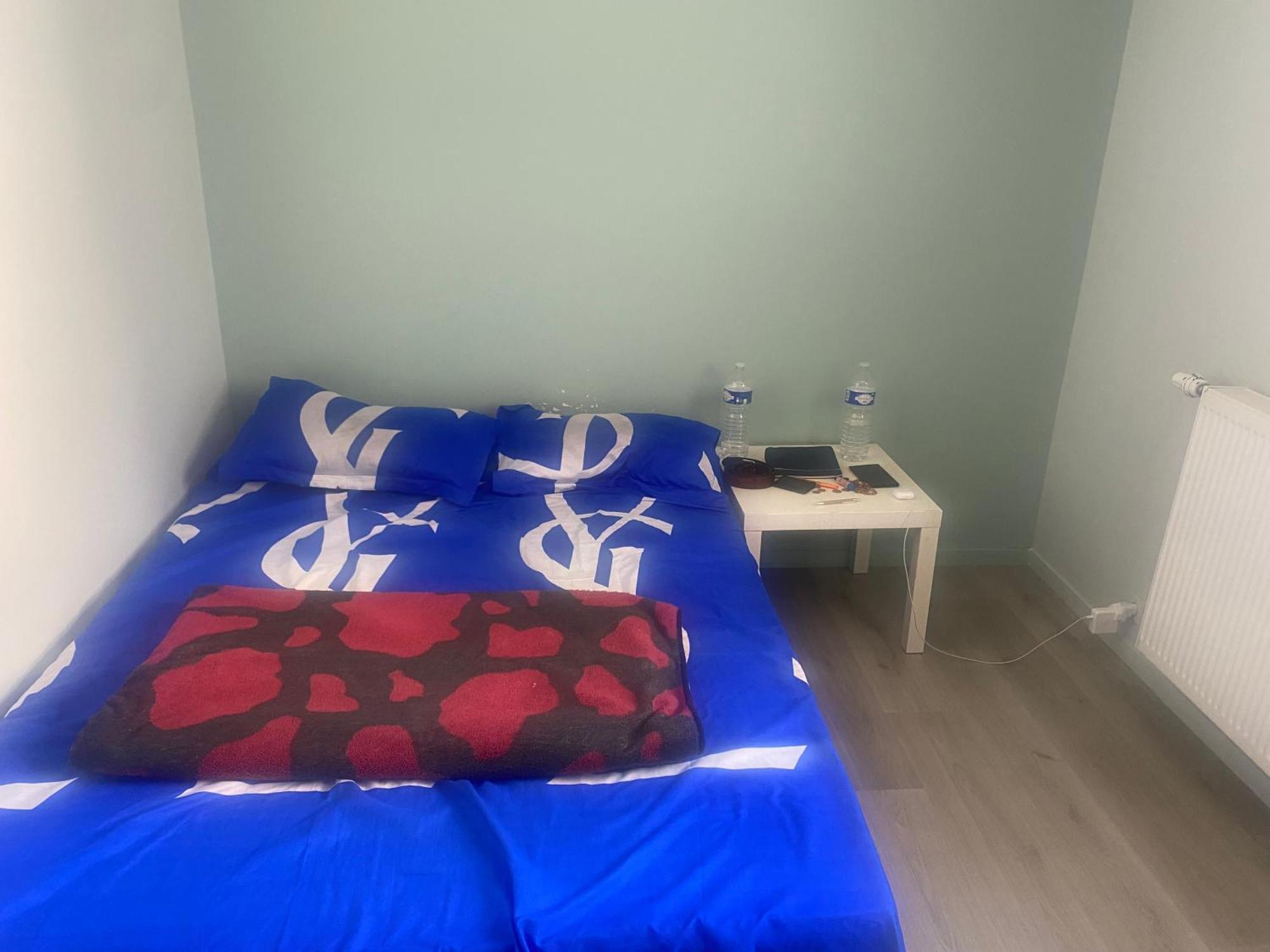 Salle De Bain - 2 Pieces A Paris Courbevoie
