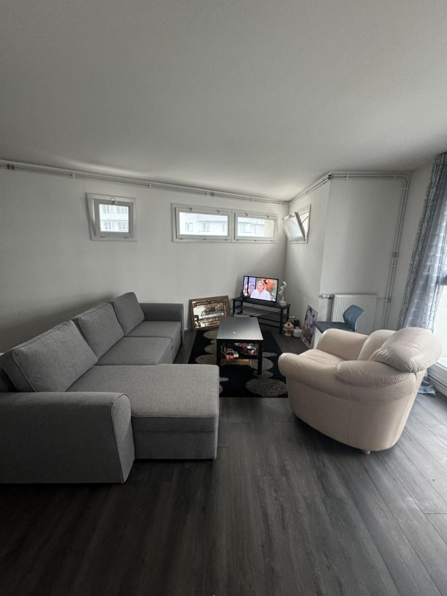 Salle De Bain - 2 Pieces A Paris Courbevoie
